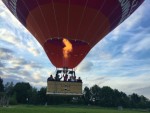 Weergaloze heteluchtballonvaart opgestegen in Sprang-capelle op maandag  1 juni 2026