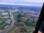 Ongelofelijke mooie luchtballon vaart opgestegen op startlocatie Apeldoorn op vrijdag 15 juli 2022