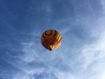 Overweldigende ballon vaart gestart op opstijglocatie Zaltbommel op vrijdag 22 mei 2026