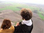 Buitengewone luchtballon vaart in de regio Eindhoven op zaterdag  6 april 2019
